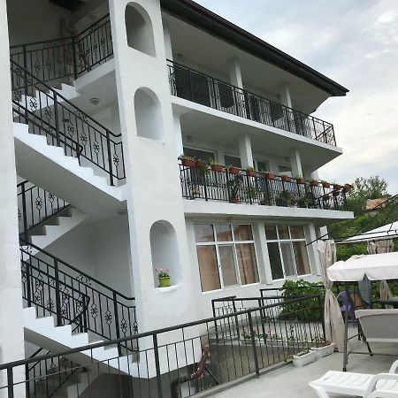 Villa Steffi โกลเดน แซนส์ ภายนอก รูปภาพ